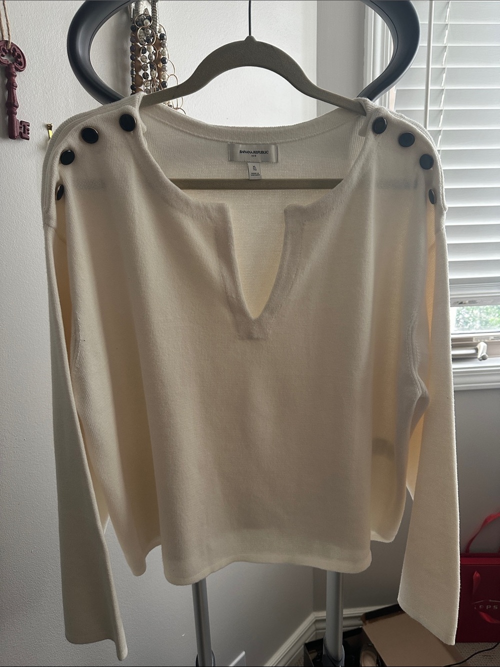 Banana Republic Cream Knit Sweater with Logo Tag